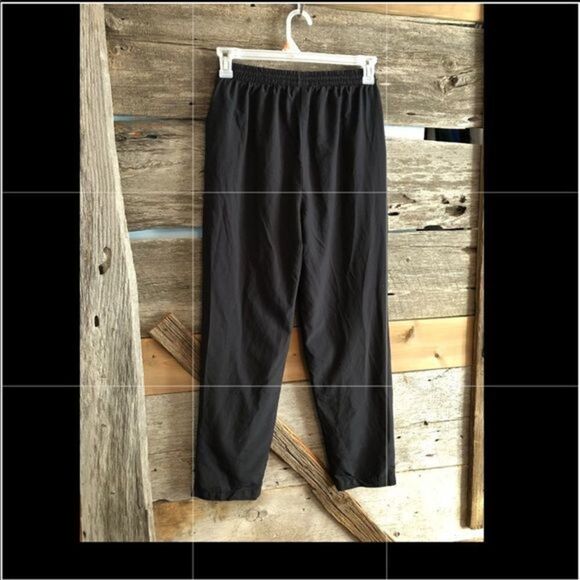 NEW Balance activewear pants size Med - Picture 1 of 6